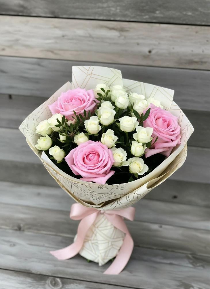 Букет цветов из: Розы в Кайеркане