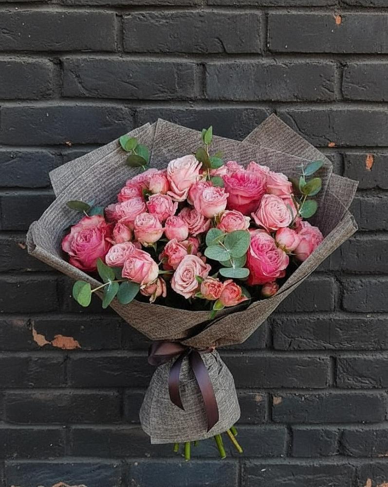 Букет цветов из: Розы в Кайеркане