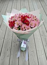Букет цветов из:  Альстромерии в Кайеркане