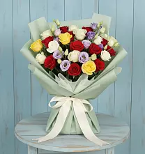 Букет цветов из:  Розы в Кайеркане