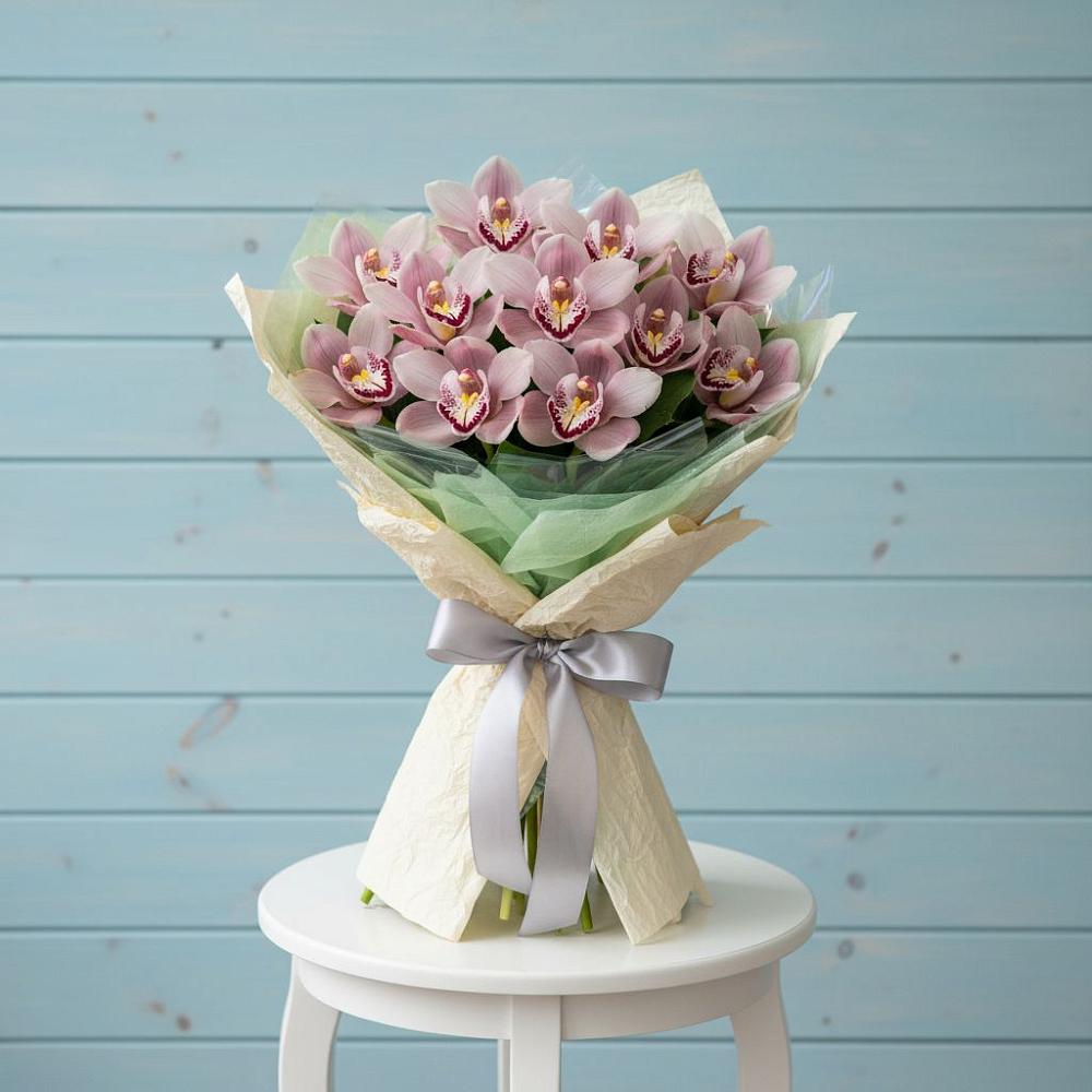 Букет цветов из: Орхидеи и Розы в Кайеркане