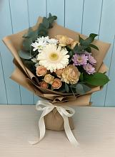 Букет цветов из:  Герберы и Хризантемы в Кайеркане