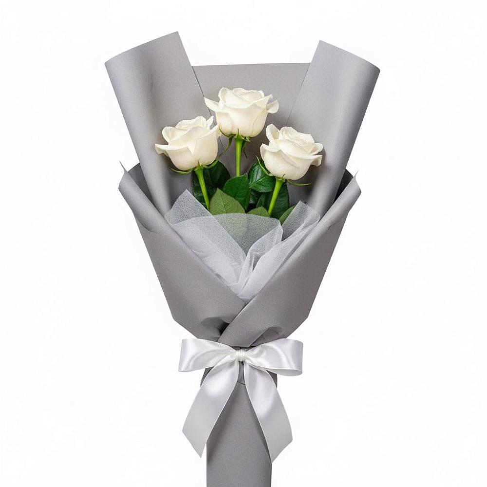 Букет 3 белые розы в Кайеркане