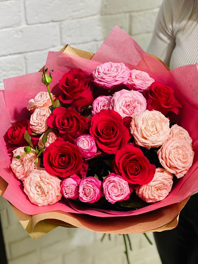 Букет цветов из: Розы в Кайеркане