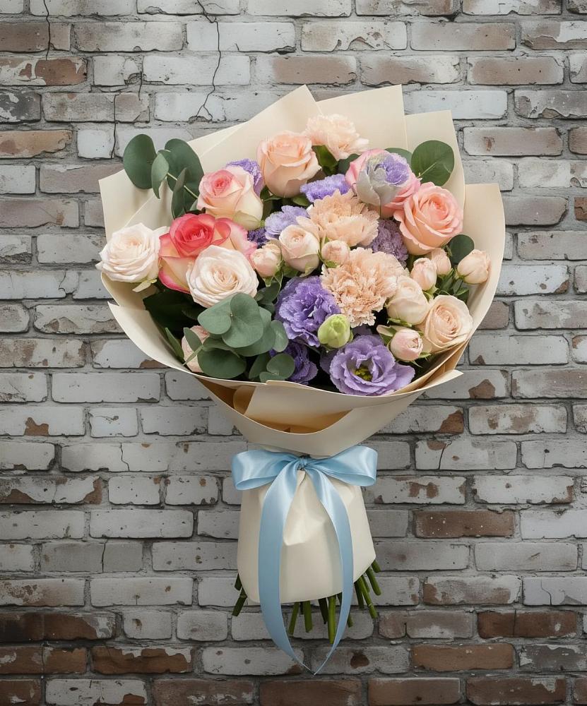 Букет цветов из: Розы, Лизиантусы и Гвоздики в Кайеркане