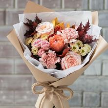 Букет цветов из:  Гвоздики, Хризантемы и Розы в Кайеркане