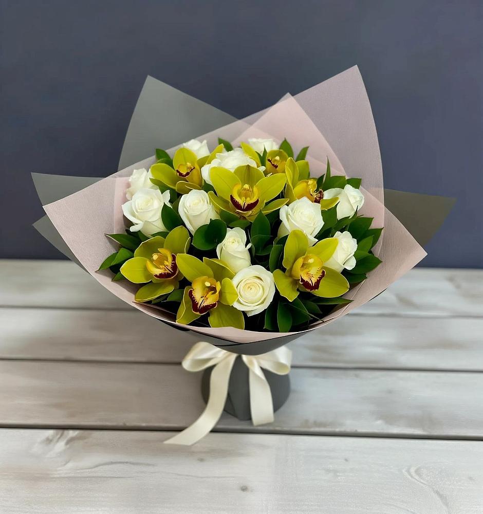 Букет цветов из: Орхидеи и Розы в Кайеркане