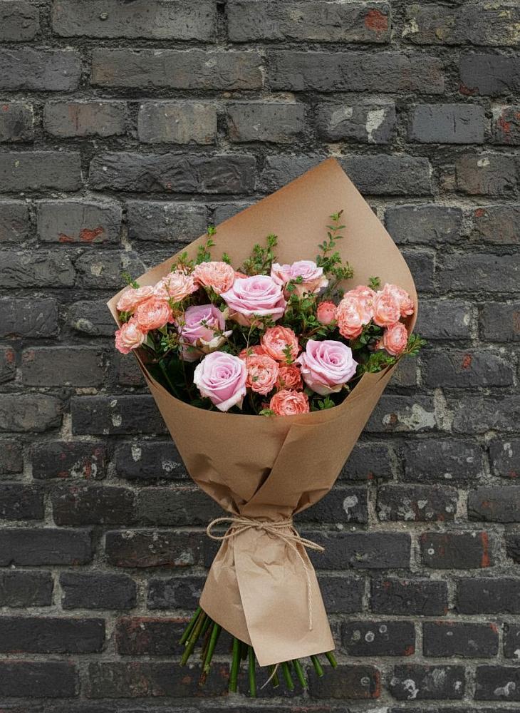 Букет цветов из: Розы в Кайеркане