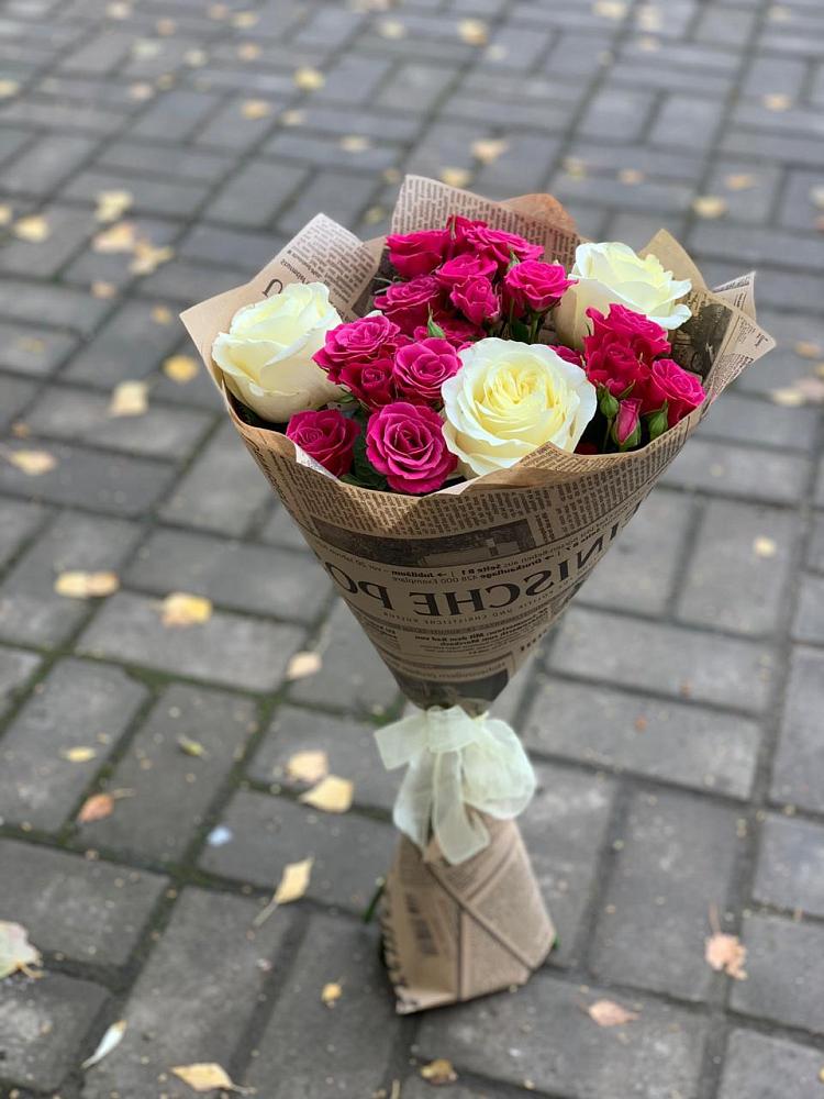 Букет цветов из: Розы в Кайеркане