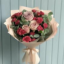 Букет цветов из:  Гвоздики и Розы в Кайеркане