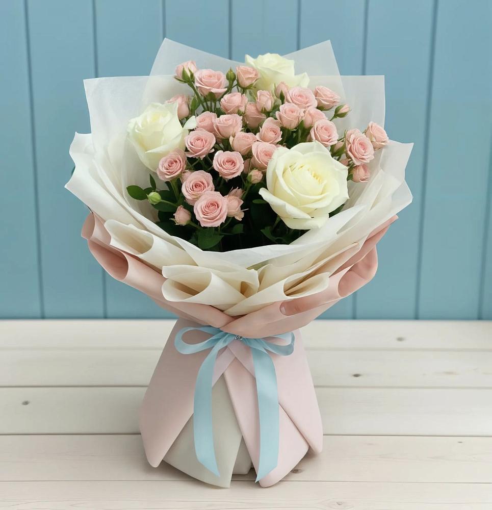 Букет цветов из: Розы в Кайеркане