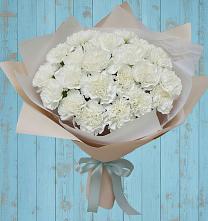 Букет цветов из:  Гвоздики в Кайеркане