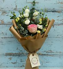 Букет цветов из:  Розы и Лизиантусы #REPLACE_PRED# Кайеркане